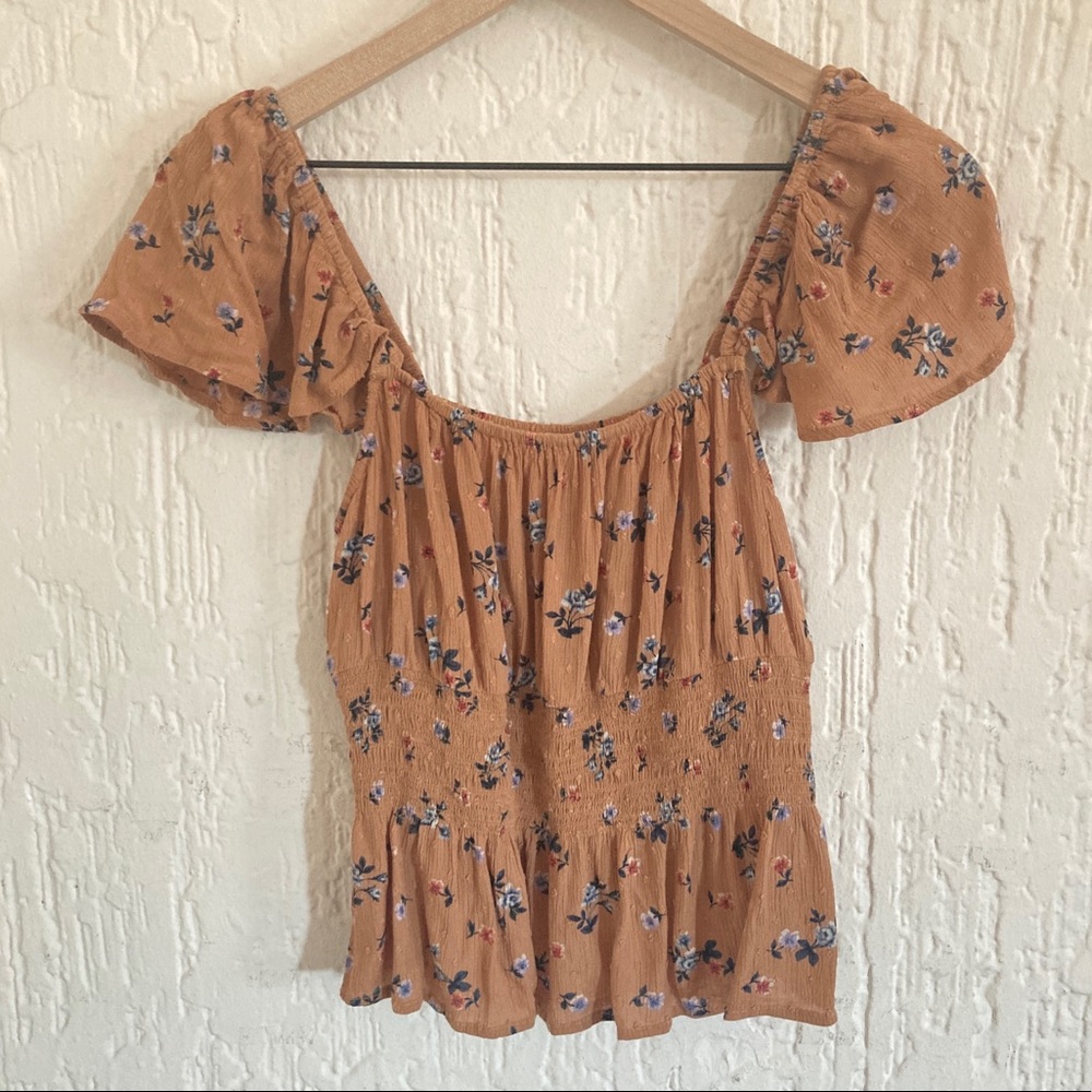 American Eagle Off The Shoulder Smocked Peasant Top Size Small